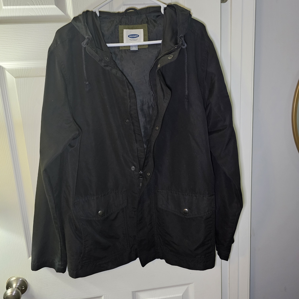 Old Navy Men's Black Raincoat